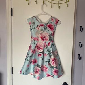 Girl’s size 8 Easter/spring dress. Like new condition, only worn once.